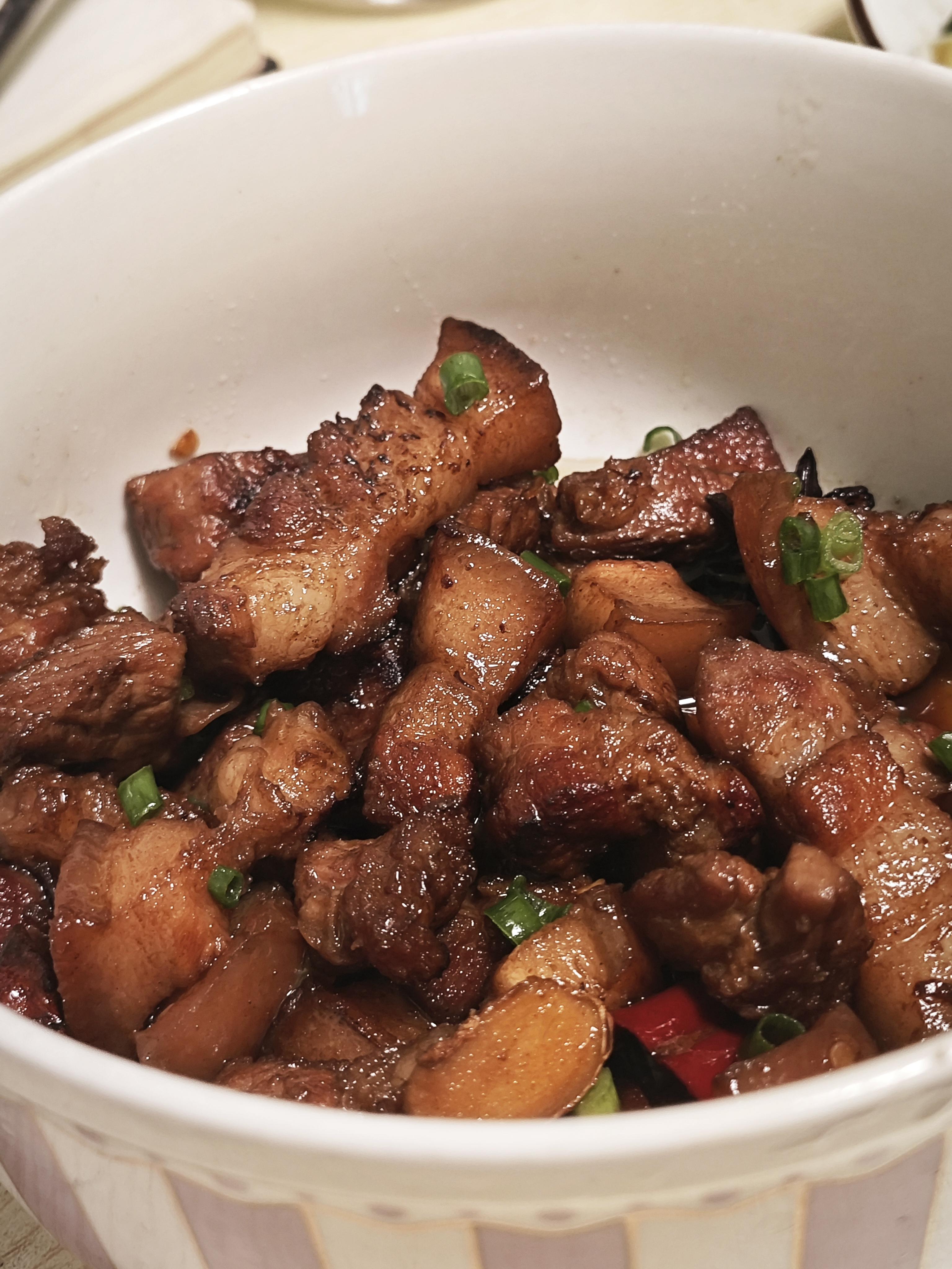 QQ